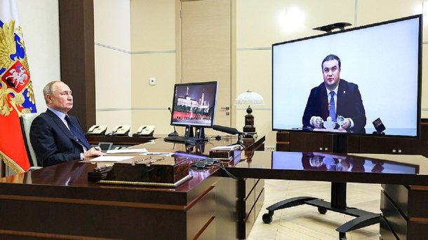 Врио губернатора Омской области назначен глава правительства ДНР Виталий Хоценко