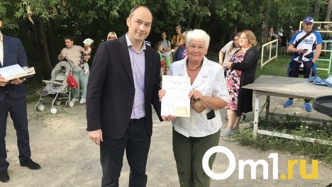 Праздник «День соседей» прошёл на округе депутата Горсовета Новосибирска Антона Тыртышного