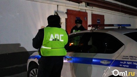 Porsche Cayenne врезался в частный дом под Новосибирском. ФОТО