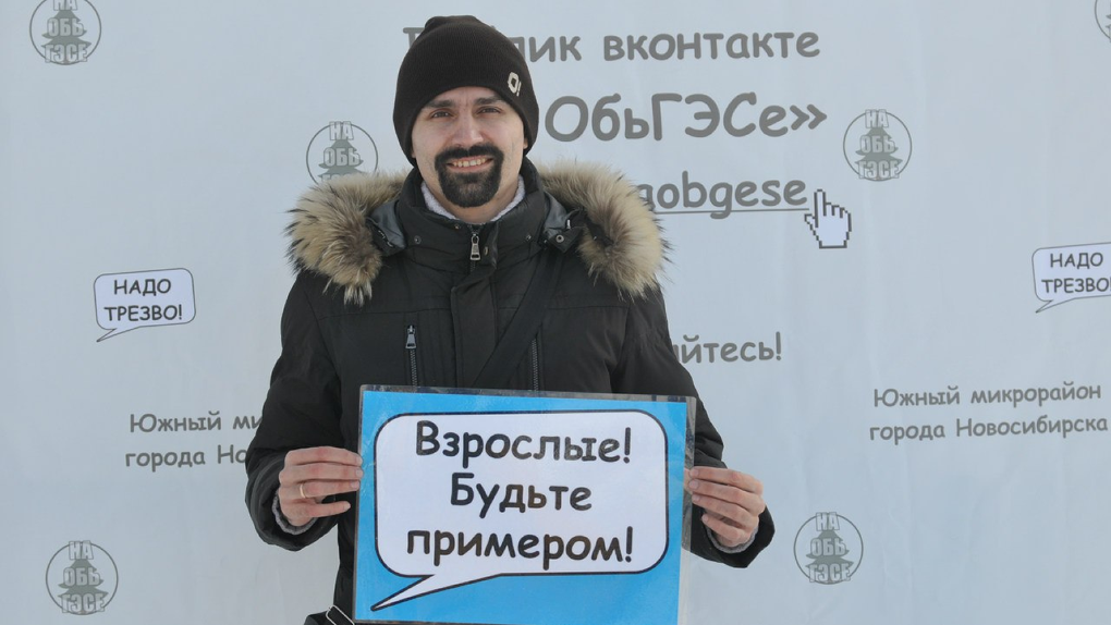 Депутат новосибирского горсовета Бурмистров за 2022 год заработал 579 тысяч рублей