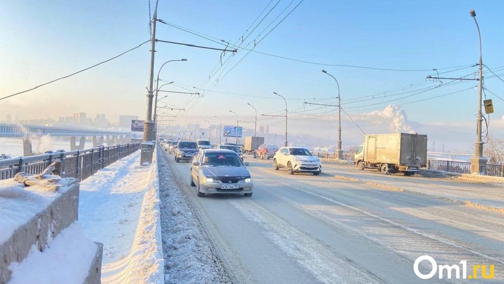 Погоня после ДТП на мосту закончилась арестом в Новосибирске