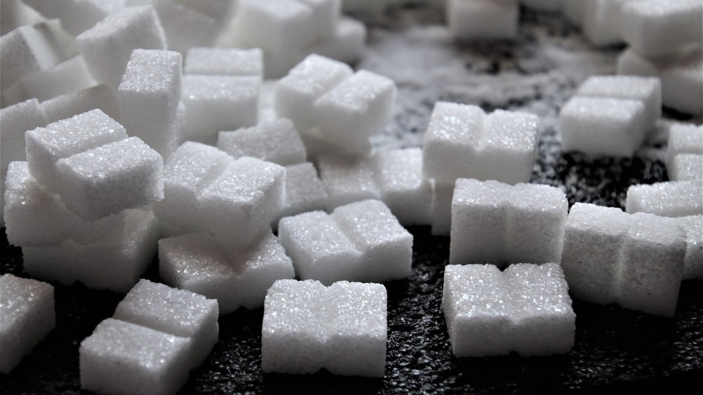 ФАС рекомендует российским компаниям остановить рост цен на сахар