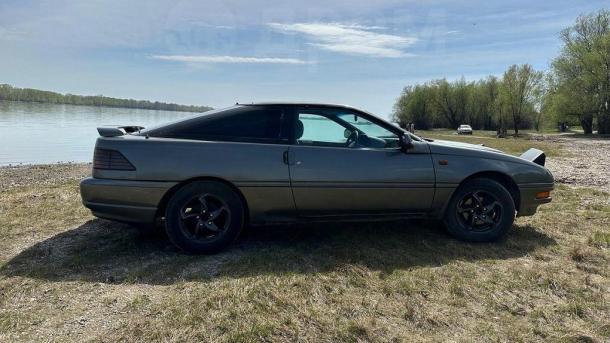 Редкий Ford Probe за 415 тысяч рублей: новосибирцы охотятся за забытым купе