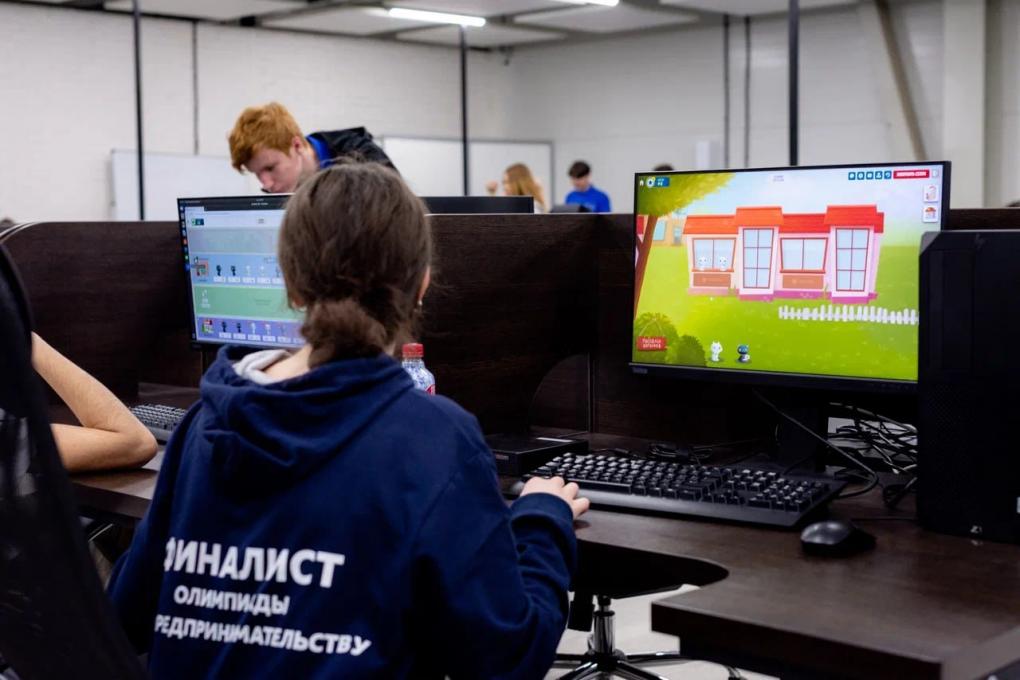 От школьной парты до бизнес-империи: как продажа виртуальных котов меняет жизнь подростков?