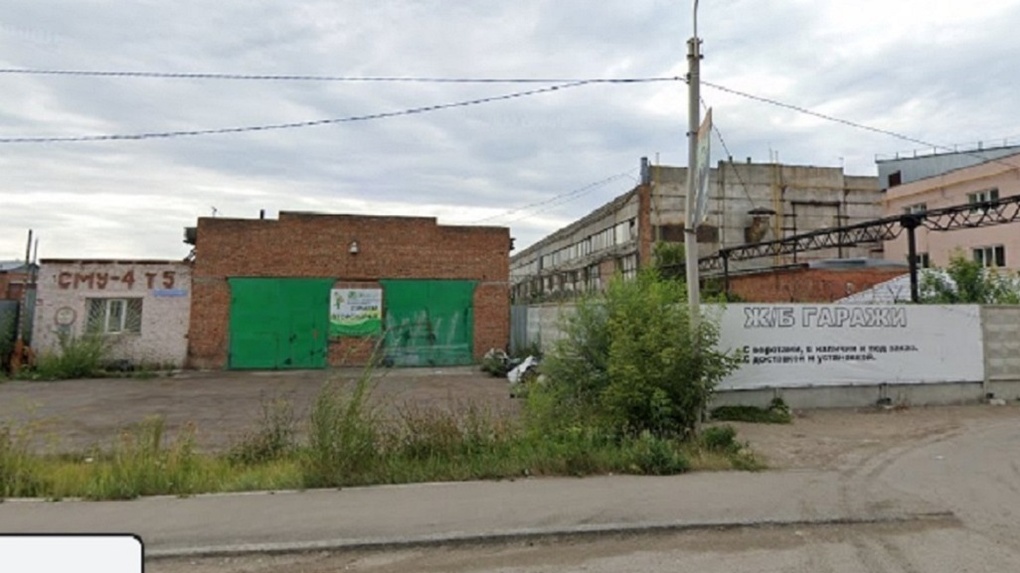 Где зарегистрирована омская фирма, сотрудники которой подозреваются в гибели 13 человек в Новосибирске