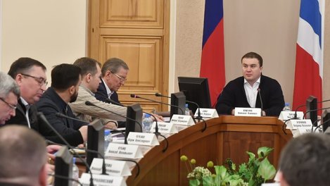 Первый указ Хоценко в Омской области оказался посвящён поддержке ветеранов
