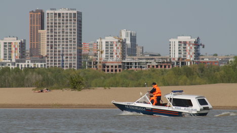 В мэрии Новосибирска напомнили об опасности купания на местах неорганизованного отдыха