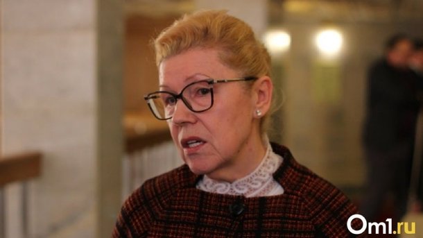 Елену Мизулину проводили из Совета Федерации, наградив почётным знаком