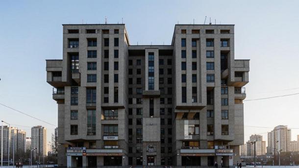 «Замки для рабочих»: архитектор назвал здания в стиле брутализма в Новосибирске