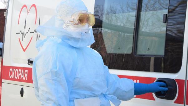 В Новосибирске врачи спасли мужчину с параличом из-за грыжи в шее