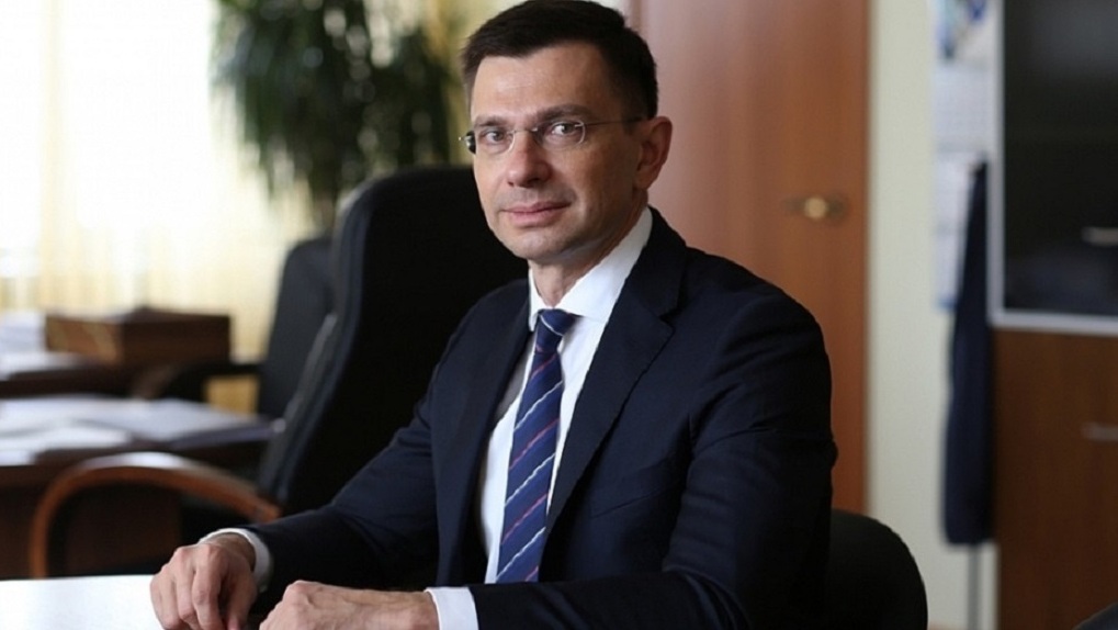 Антропенко снял свою кандидатуру с выборов мэра Омска в пользу Фадиной