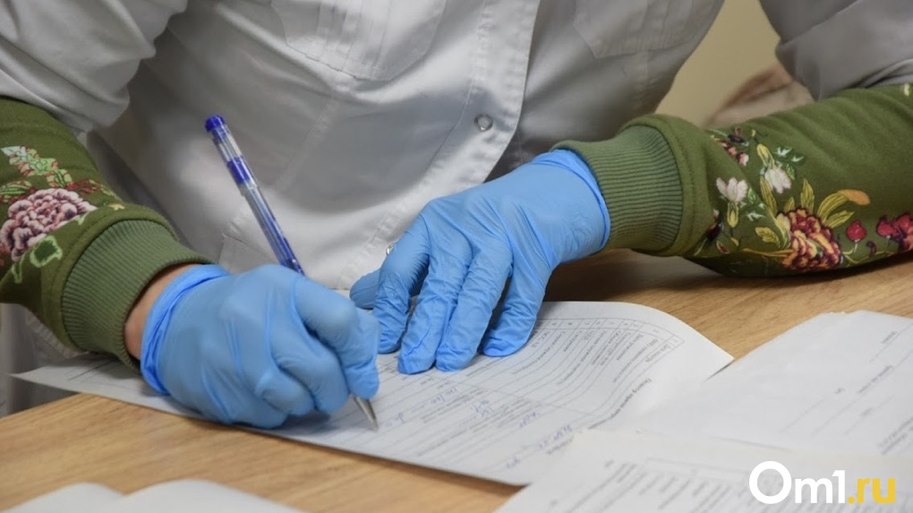 В Омской области зафиксировано ещё 63 случая заболевания омикроном