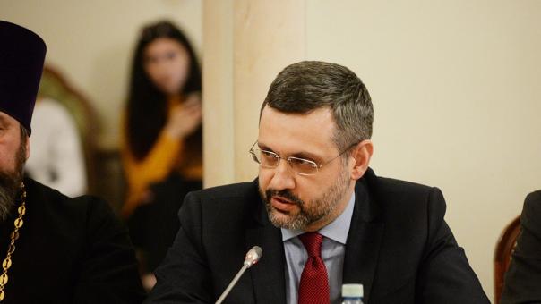 Представитель РПЦ Владимир Легойда призвал не унижать представителей ЛГБТ