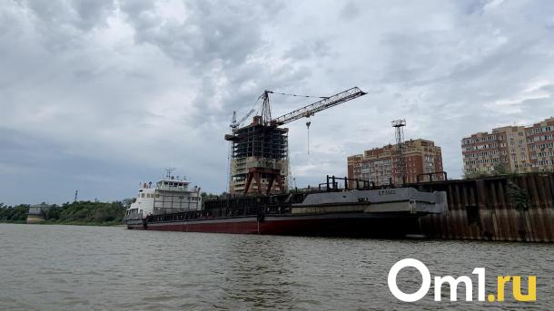 Суд запретил строительство скандальной многоэтажки на причале
