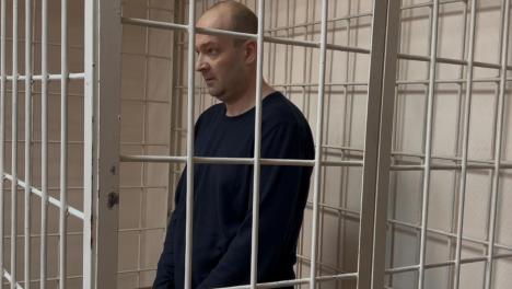 Новосибирский суд оставил под стражей налогового чиновника