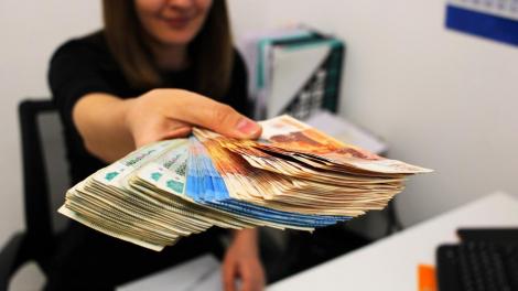 В Новосибирске семья сотрудника ГИБДД не смогла объяснить происхождение 80 миллионов рублей