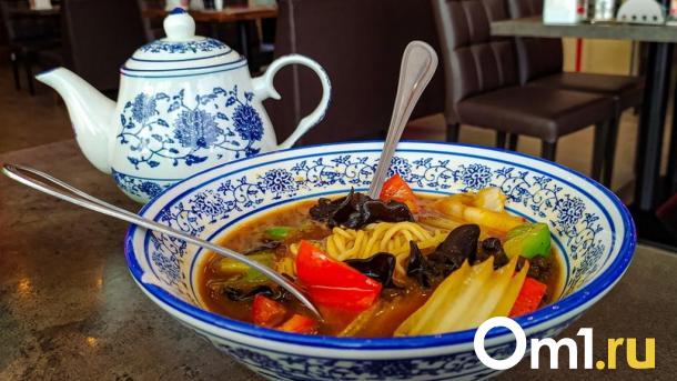 Оборот общепита в Омске за 11 месяцев превысил 30 миллиардов рублей