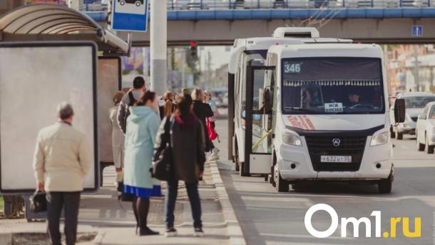 В Омске отремонтируют остановки за 33 миллиона рублей
