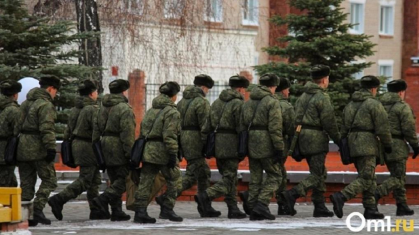 Стало известно, когда начнут призывать омичей в армию