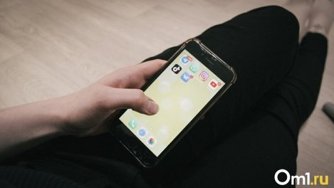 В Омске за год снизилось количество салонов связи