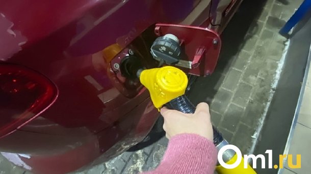 В Советском округе Омска открыли новую заправку