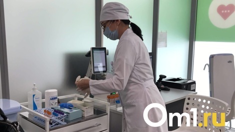 Без потери обоняния и вкус: как изменились симптомы COVID-19 c появлением омикрона