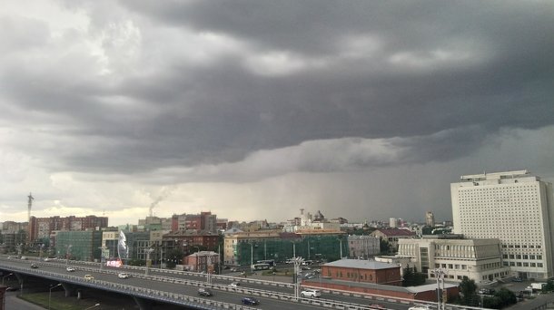 В понедельник на Омск обрушится сильный ветер