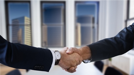 ВТБ предлагает ограничить доступ дропперов к банковским счетам в отделениях