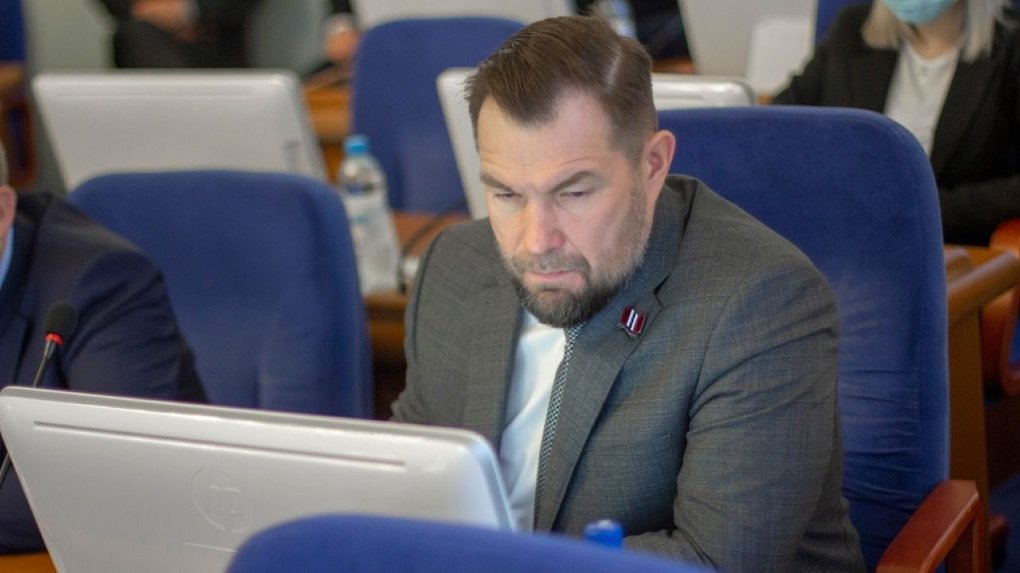 Депутат Законодательного Собрания Владимир Гуселетов дополнит Федеральный закон по защите животных