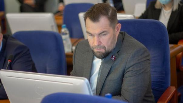 Депутат Законодательного Собрания Владимир Гуселетов дополнит Федеральный закон по защите животных