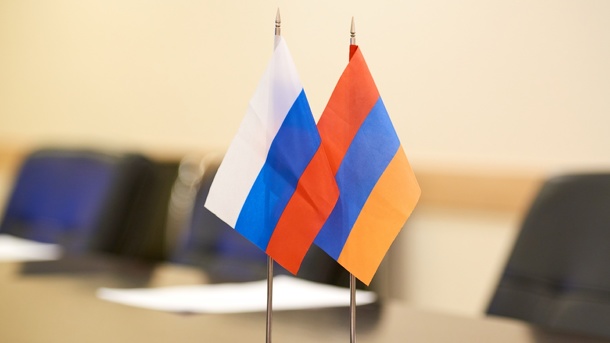 Армения экстренно обратилась к России за помощью из-за обострения вооружённого конфликта на границе