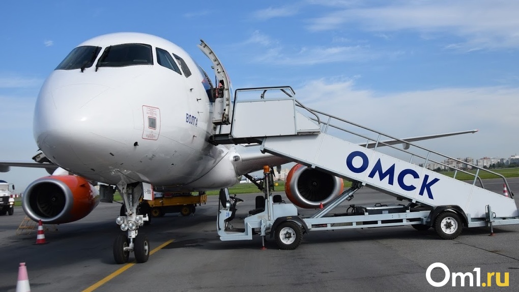 В омском аэропорту у самолёта из Москвы отказали тормоза