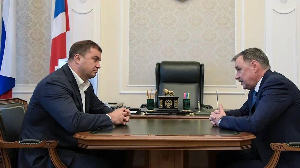 Виталий Хоценко и руководитель Роструда Михаил Иванков провели рабочую встречу