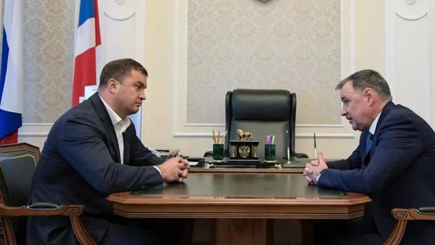 Виталий Хоценко и руководитель Роструда Михаил Иванков провели рабочую встречу