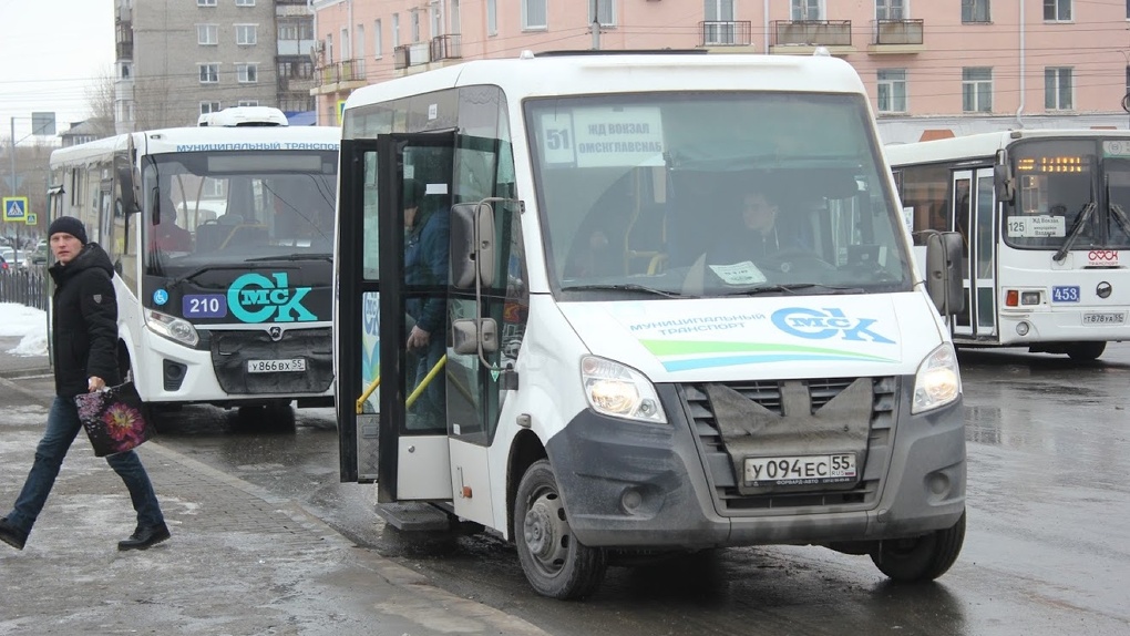 Мой автобус омск. ЧП Омский автовокзал. 5 Автобус отстрелили.