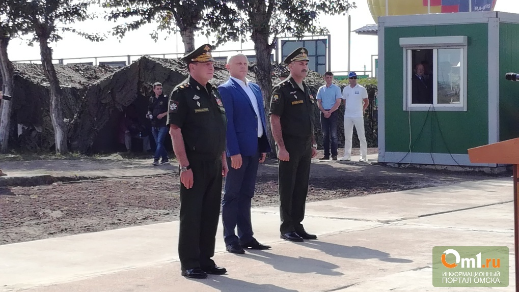 «Рембат» в Омске открывали замминистра обороны РФ Дмитрий Булгаков и губернатор Виктор Назаров