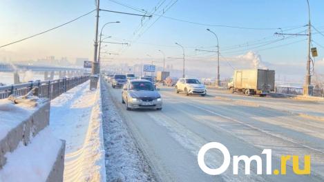 Омская мэрия закупит биохимический реагент для борьбы с гололёдом