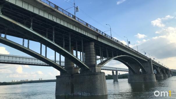 Октябрьский мост не признали культурной ценностью Новосибирска