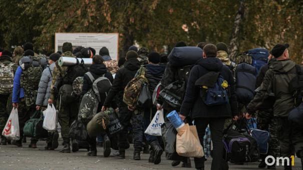 Деньги дадут всем: губернатор Омской области объявил о выплатах мобилизованным