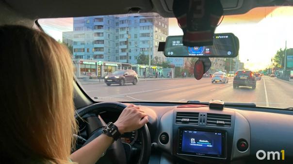 В Омске девочка-подросток угнала BMW за три миллиона рублей