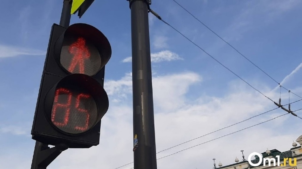 Более 7 млн рублей потратят на ремонт светофоров в Новосибирске