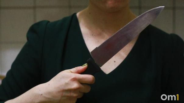 Несерьёзные раны, серьёзное наказание. Омичка вонзила нож в грудь любовника