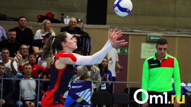 Волейбольная «Омичка» разгромно проиграла лидеру Суперлиги