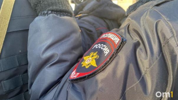 Омичка пыталась совершить самоубийство в магазине