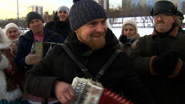 Гармонь украли во время съёмок телепередачи «Играй, гармонь любимая!» в Новосибирске