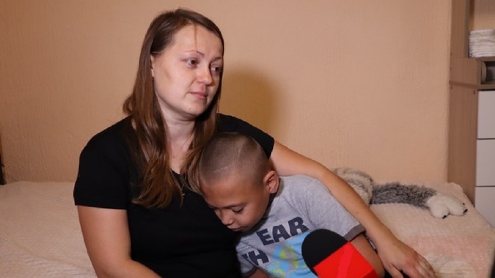 Матери ребёнка-инвалида предоставили дом без горячей воды и тепла в Новосибирске
