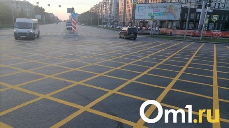 Новая «вафельная» разметка в Омске стёрлась за месяц