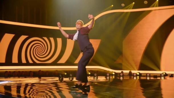 Звезда из Новосибирска станцует трагедию под свою песню на сцене ТНТ