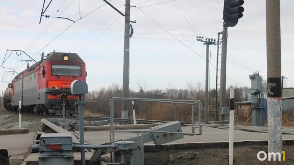 В омском Порт-Артуре временно перекроют переезд