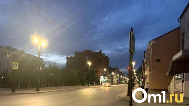 В Омске молча переименовали остановку «Дом одежды»